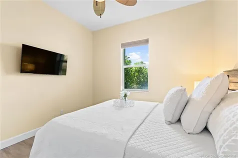 5264 SE Horseshoe Point Road Stuart FL 34997