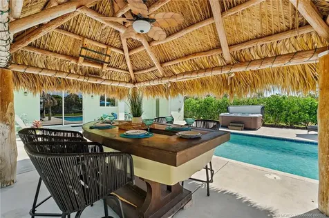 5264 SE Horseshoe Point Road Stuart FL 34997