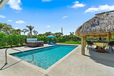 5264 SE Horseshoe Point Road Stuart FL 34997