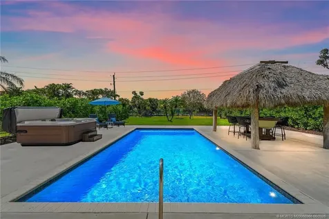 5264 SE Horseshoe Point Road Stuart FL 34997