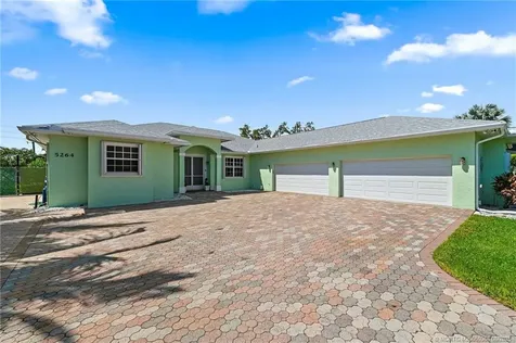 5264 SE Horseshoe Point Road Stuart FL 34997