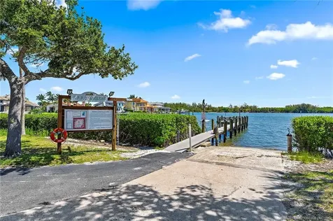 5264 SE Horseshoe Point Road Stuart FL 34997