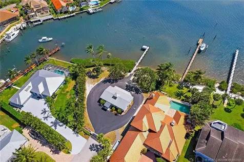 5264 SE Horseshoe Point Road Stuart FL 34997