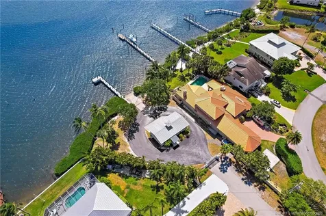 5264 SE Horseshoe Point Road Stuart FL 34997