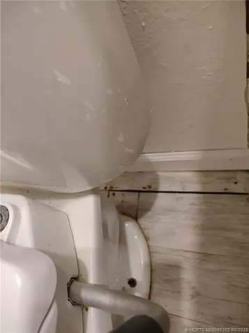 4225 1st Court Lantana FL 33462