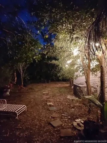 4225 1st Court Lantana FL 33462