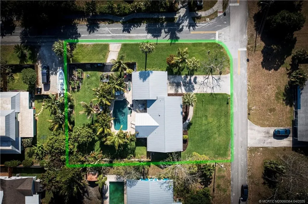 249 SE Tressler Drive Stuart FL 34994