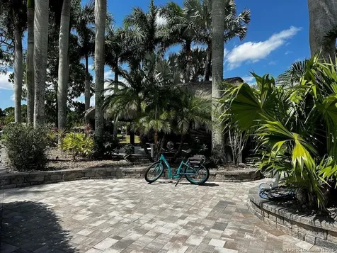 401 NW Chipshot Lane Port Saint Lucie FL 34986