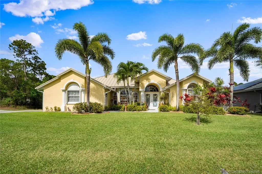 1433 SW Devera Avenue Port Saint Lucie FL 34953