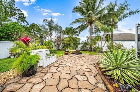 1433 SW Devera Avenue Port St Lucie FL 34953