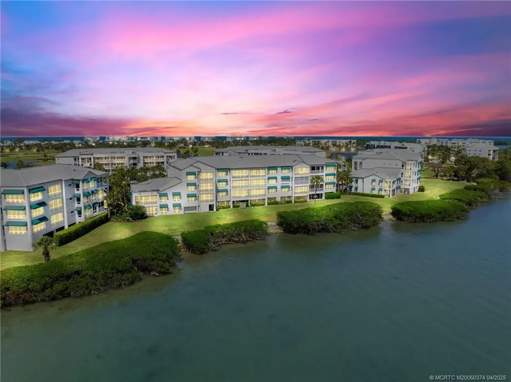 164 NE Edgewater Drive Stuart FL 34996