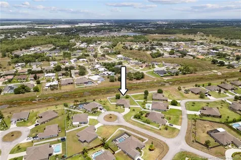 5863 NW Jannebo Court Port St Lucie FL 34986