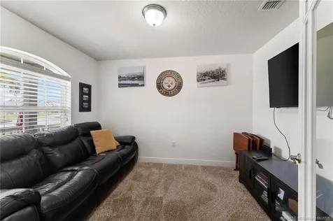 5863 NW Jannebo Court Port St Lucie FL 34986