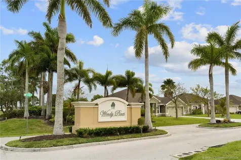 5863 NW Jannebo Court Port St Lucie FL 34986