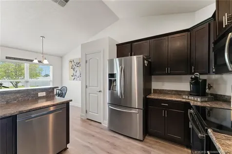 5863 NW Jannebo Court Port St Lucie FL 34986