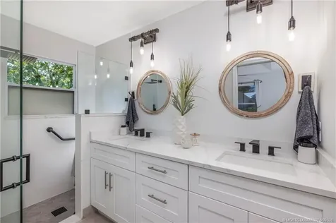 8835 SW Bonneville Drive Stuart FL 34997