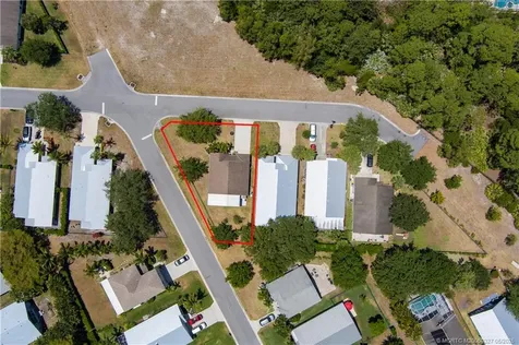 8835 SW Bonneville Drive Stuart FL 34997