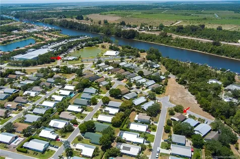 8835 SW Bonneville Drive Stuart FL 34997