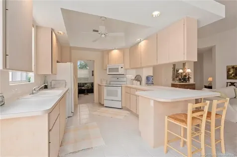 8460 SE Palm Hammock Lane Hobe Sound FL 33455