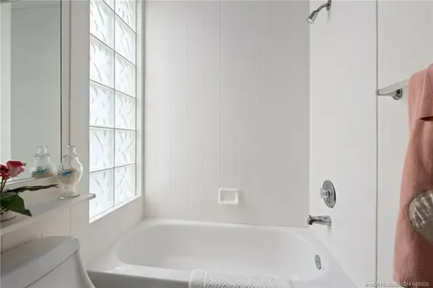 8460 SE Palm Hammock Lane Hobe Sound FL 33455