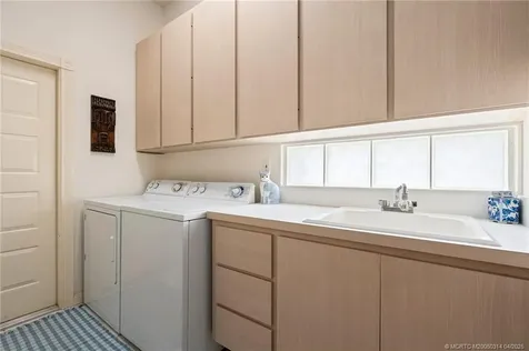 8460 SE Palm Hammock Lane Hobe Sound FL 33455