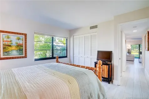 331 NE Golfview Circle Stuart FL 34996