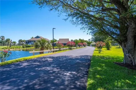 331 NE Golfview Circle Stuart FL 34996