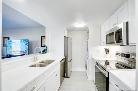 331 NE Golfview Circle Stuart FL 34996