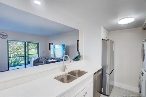 331 NE Golfview Circle Stuart FL 34996