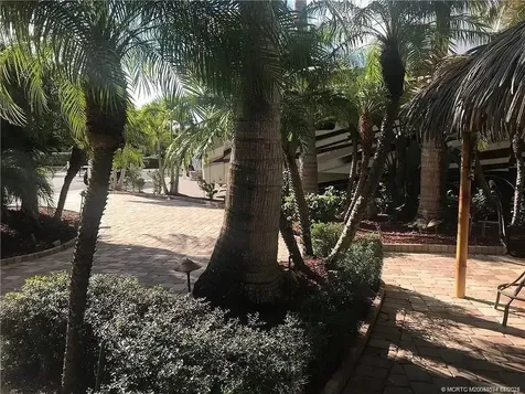 409 NW Chipshot Lane Port Saint Lucie FL 34986