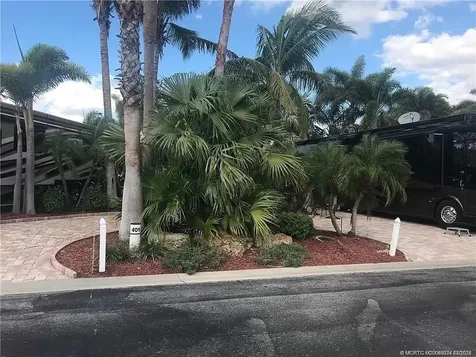 409 NW Chipshot Lane Port Saint Lucie FL 34986