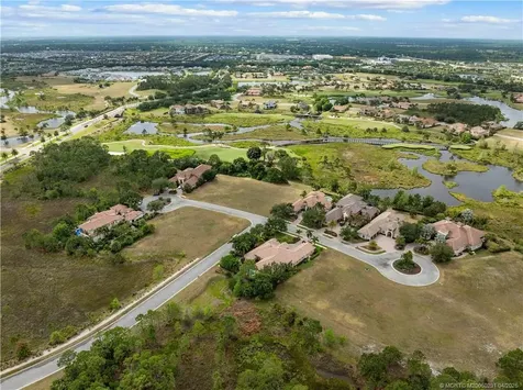 202 SE Via Sanremo Port St Lucie FL 34984