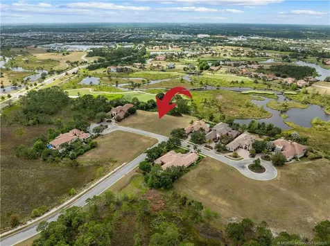 202 SE Via Sanremo Port St Lucie FL 34984