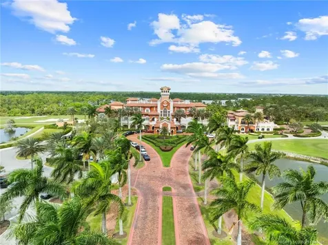 202 SE Via Sanremo Port St Lucie FL 34984