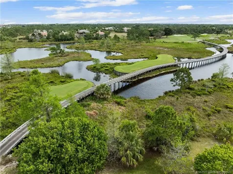 202 SE Via Sanremo Port St Lucie FL 34984