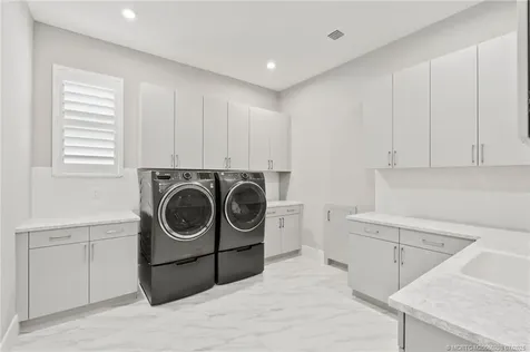 8591 SW Felicita Way Port St Lucie FL 34987