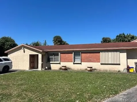 2769 New York Street West Palm Beach FL 33406