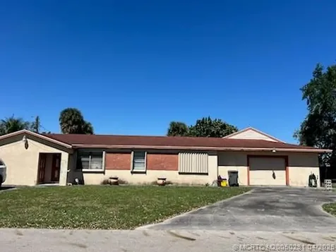 2769 New York Street West Palm Beach FL 33406