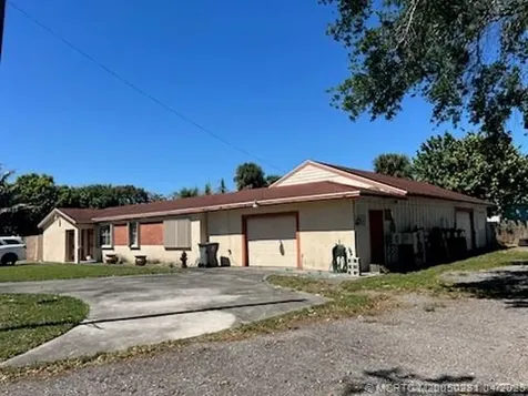 2769 New York Street West Palm Beach FL 33406