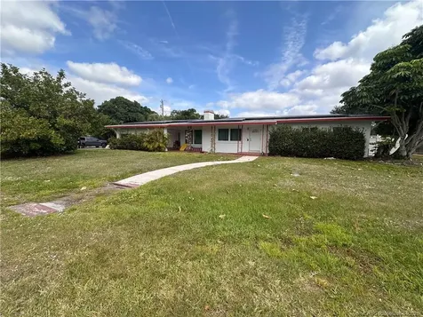 1708 York Court Fort Pierce FL 34982