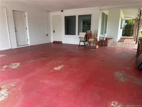 1708 York Court Fort Pierce FL 34982