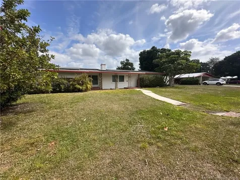 1708 York Court Fort Pierce FL 34982