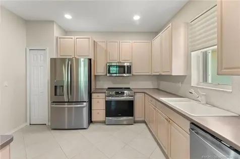 3676 NW Deer Oak Drive Jensen Beach FL 34957