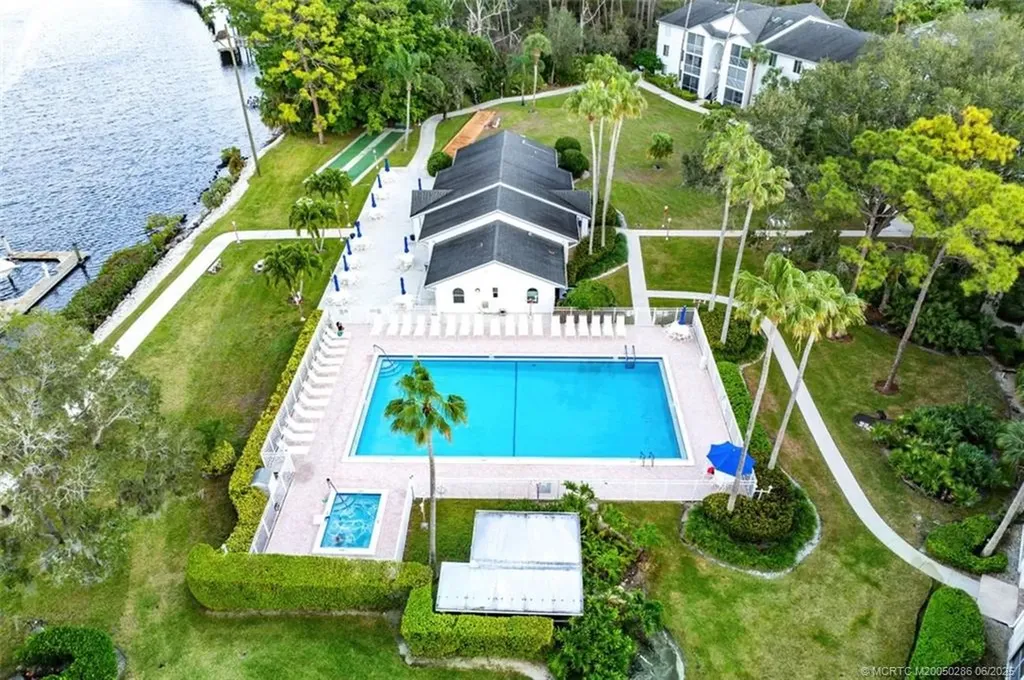 2516 SE Anchorage Port Saint Lucie FL 34952
