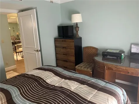 2516 SE Anchorage Port St Lucie FL 34952