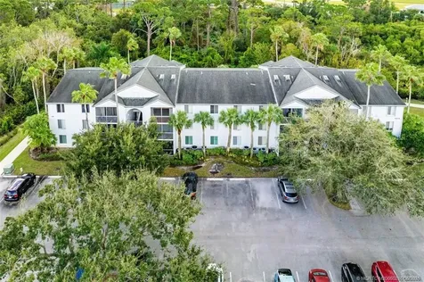 2516 SE Anchorage Port St Lucie FL 34952