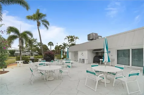 2929 SE Ocean Boulevard Stuart FL 34996