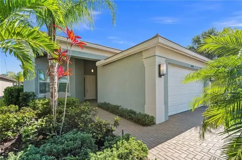 10529 SW Sunray Street Port St Lucie FL 34987