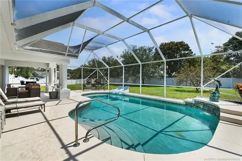 2206 SE Adobe Street Port St Lucie FL 34952