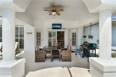 2206 SE Adobe Street Port St Lucie FL 34952